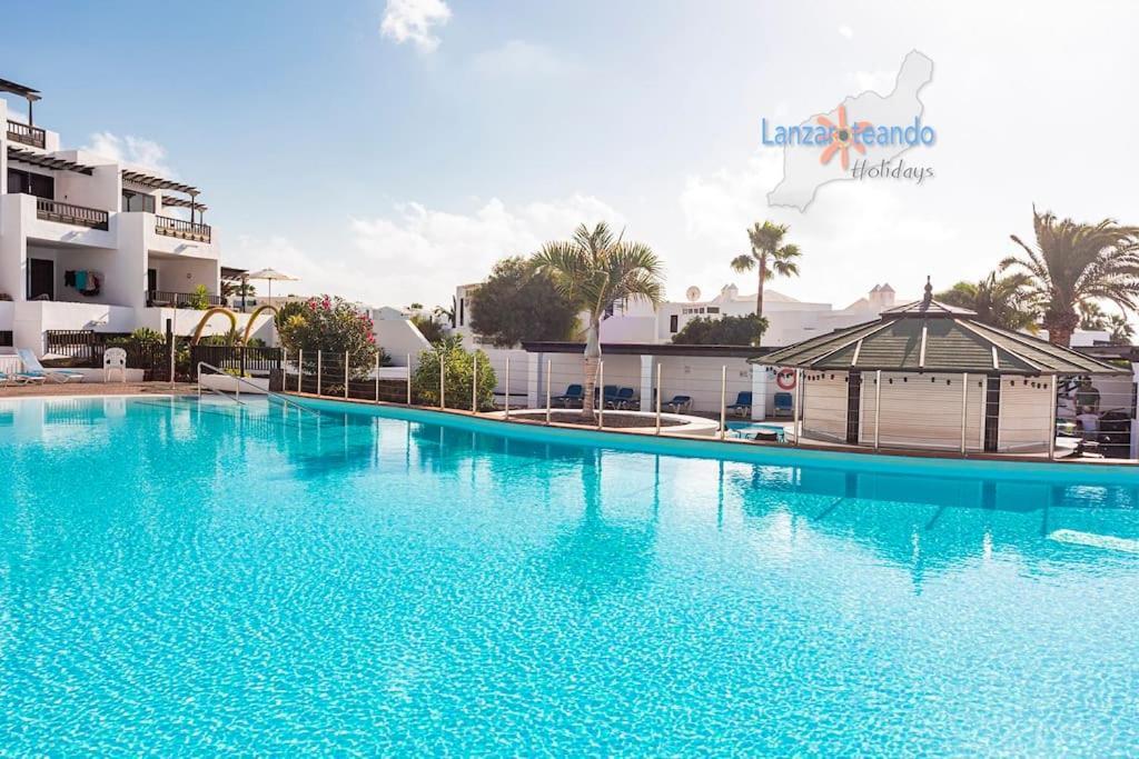 Casa Patty, Piscinas Climatizadas, Primera Linea Costa Teguise Exterior photo