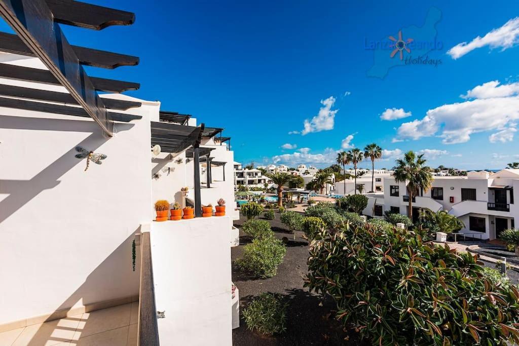 Casa Patty, Piscinas Climatizadas, Primera Linea Costa Teguise Exterior photo